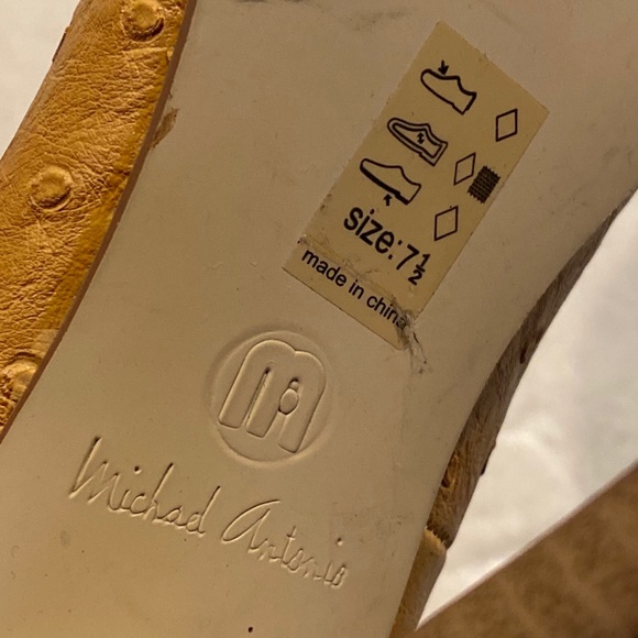 Michael Antonio Platform Peep Toe Ankle Strap Pump - Picture 9 of 9